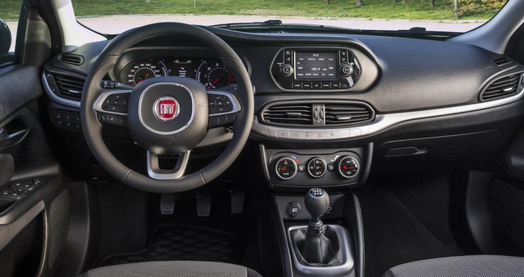Fiat Tipo prob;eme airbaguri, recall Fiat Tipo, airbag care nu se declanseaza, accident fiat tipo airbag, probleme airbag fiat tipo 2021