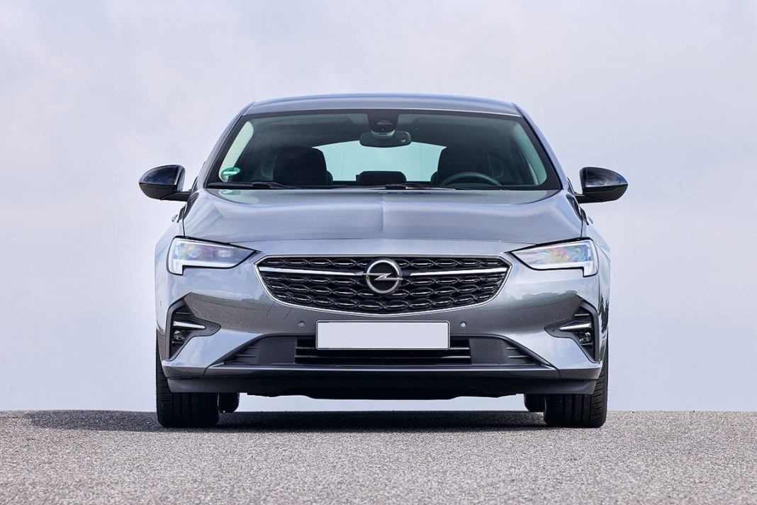 Also Marco Polo hand over Opel Insignia Edition Grand Sport primeste in premiera o motorizare diesel  cu 3 cilindri! Noul 1.5 DVH de 122 CP si AT8 - AUTOLATEST