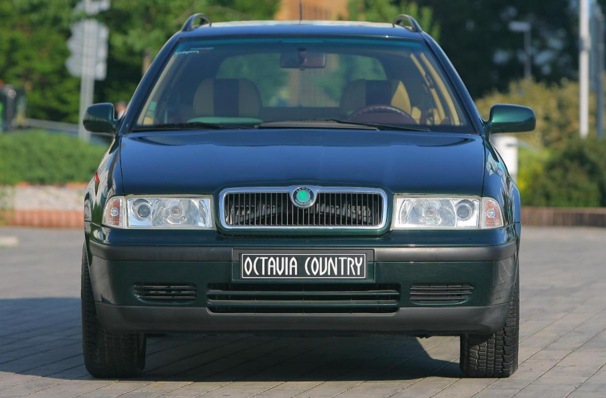Skoda Octavia Country 1999, tapiterie piele octavia I, octavia L&K, detalii Skoda Octavia Country, octavia I 1.8 turbo AT4